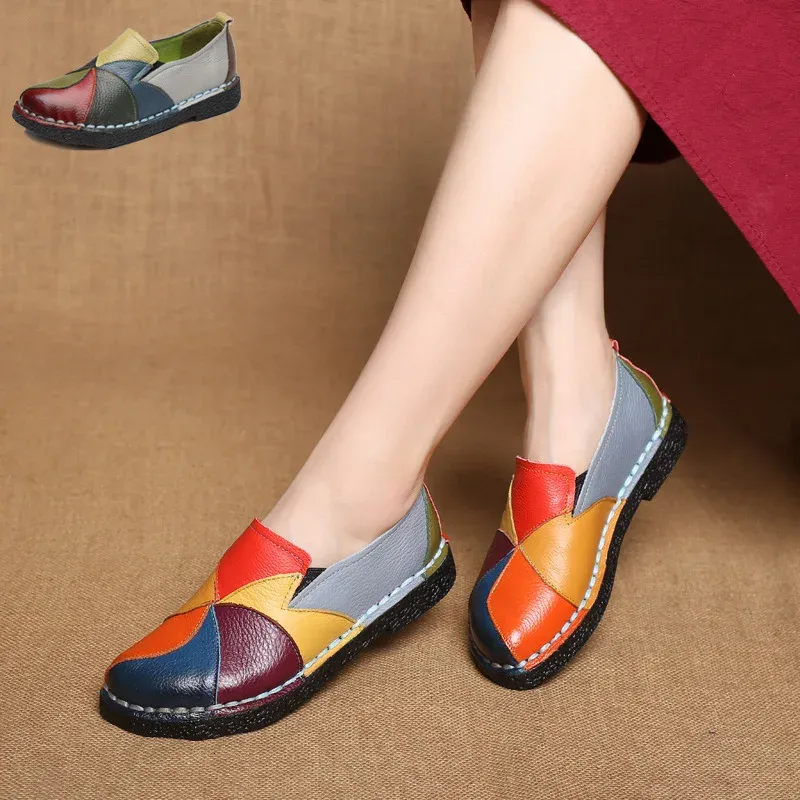 Women's Mixed Colors Shoes Autumn New Ethnic Style Retro Soft Sole Flats Lightweight Comfortable Loafers Sapato Feminino
